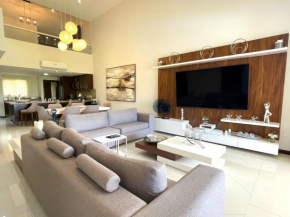 Luxury Penthouse on El Tigre Golf Course